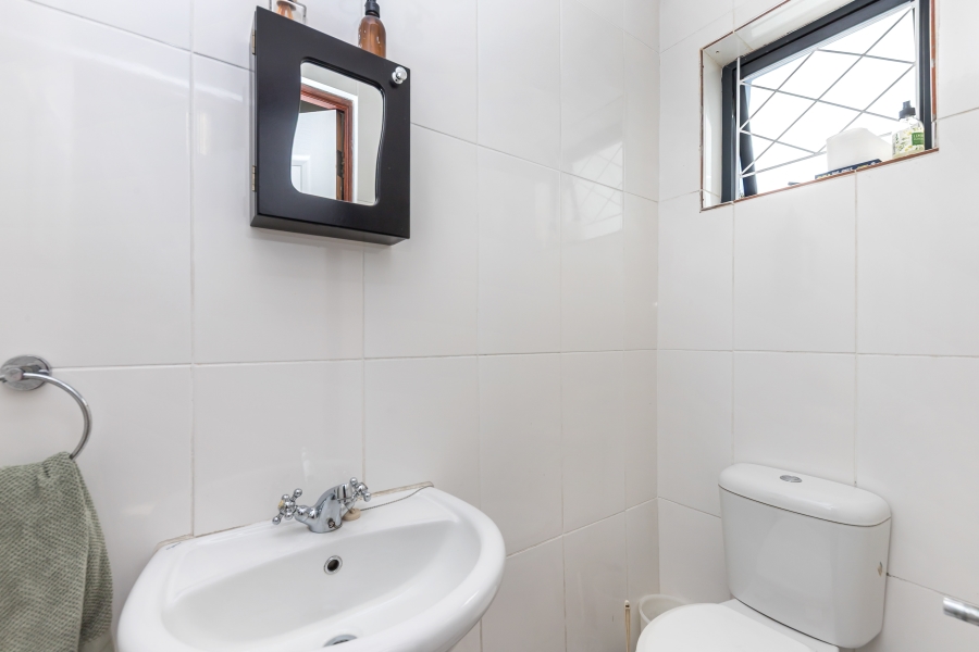 3 Bedroom Property for Sale in Observatory Western Cape